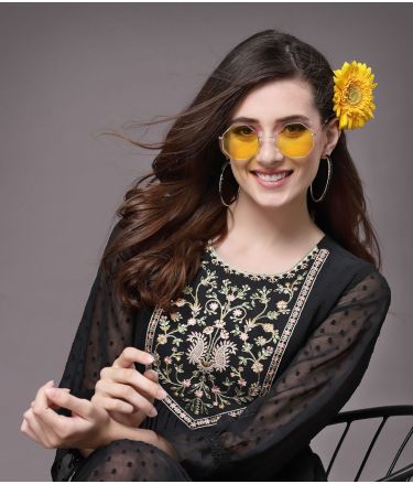 Selvia_Leemboodi_Tasveer_A2286_16