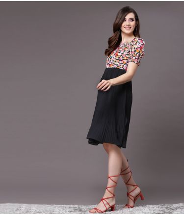 Selvia_Leemboodi_Tasveer_A2286_13