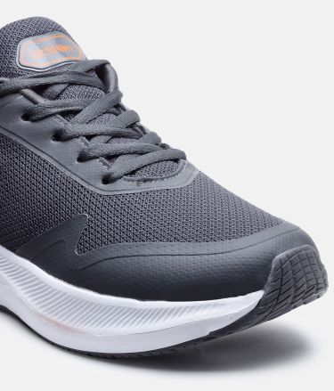 Action Shoes_Tasveer_1904_79