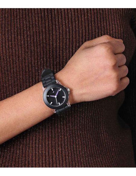 FASTRACK_Tasveer_9827PP11_BLACK