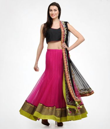 Shakumbhari_Tasveer_Lehenga_Red_Green