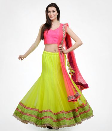 Shakumbhari_Tasveer_Lehenga_Yellow 